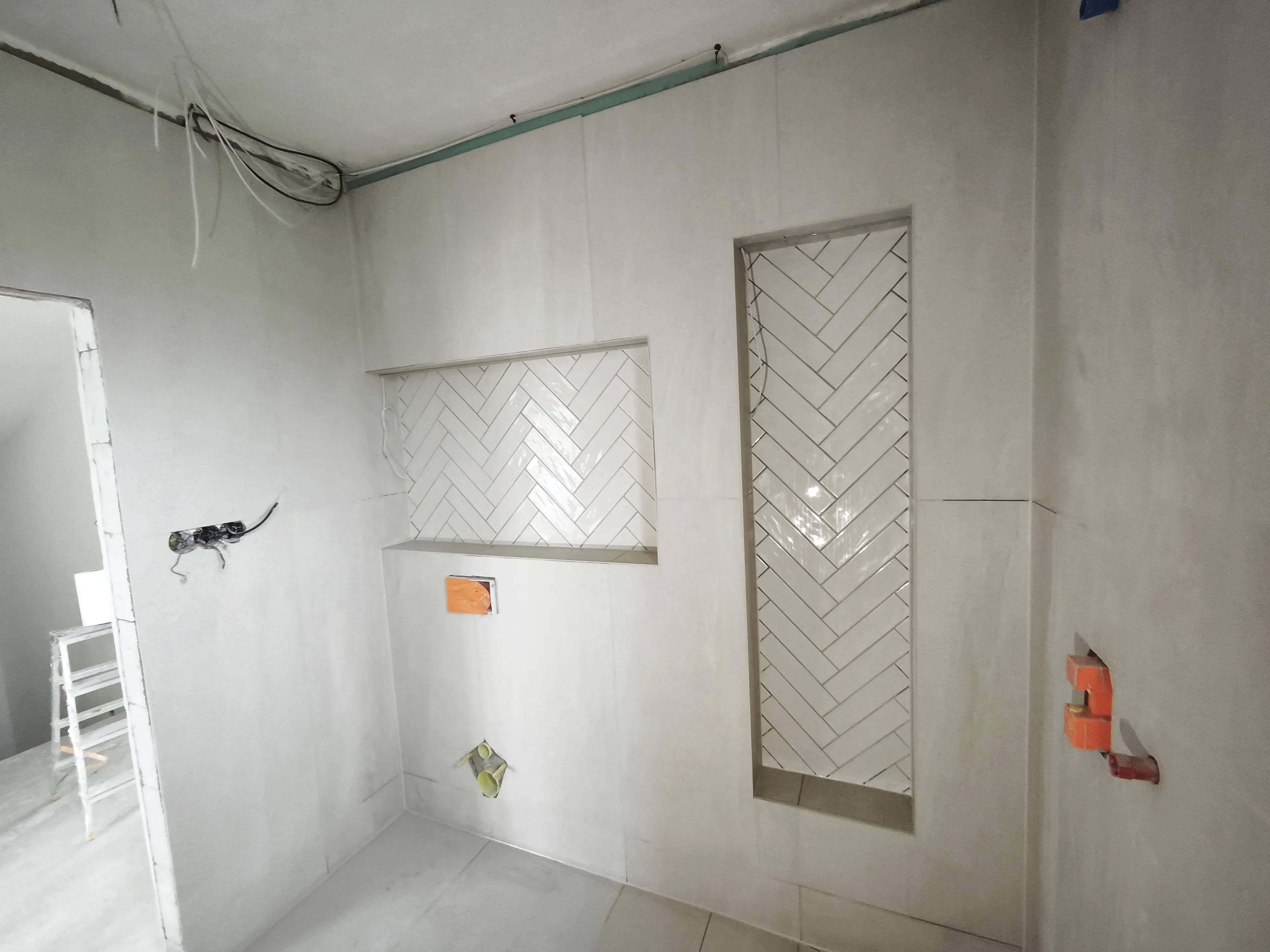 Obklady a Dlažby 122